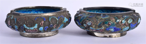A PAIR OF EARLY 20TH CENTURY CHINESE ENAMELLED ASH TRAYS Lat...