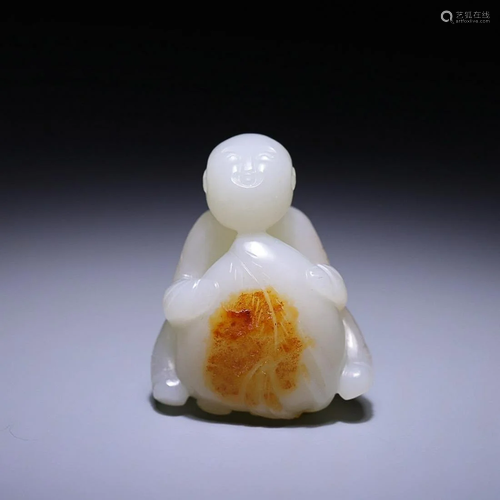 CHINESE HETIAN JADE FIGURE OF BOY HOLDING PEACH