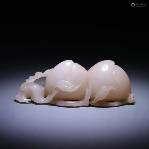 CHINESE HETIAN JADE PEACH-FORM BRUSHREST