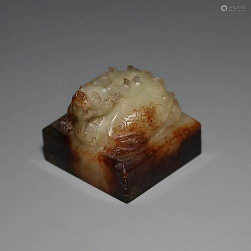 CHINESE HETIAN JADE SEAL WITH 'TORTOISE-DRAGON' KN...