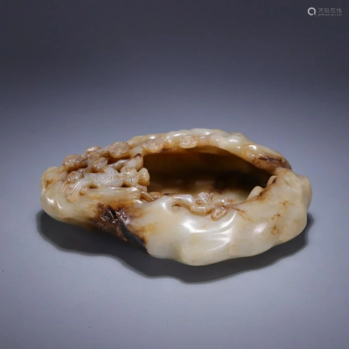 CHINESE HETIAN JADE WASHER WITH CARVED 'MAGPIE AND PRUN...