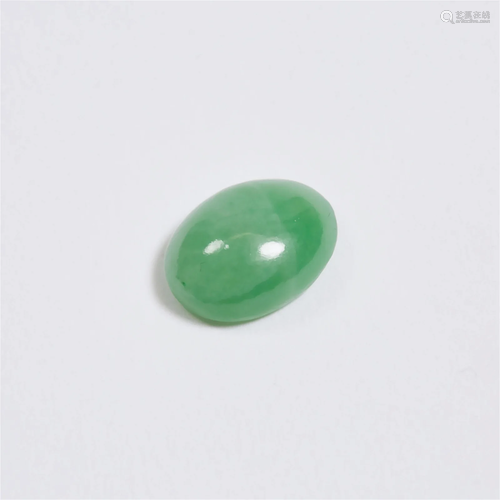 An Unmounted Natural Oval Jadeite Cabochon, 天然椭圆形翡翠