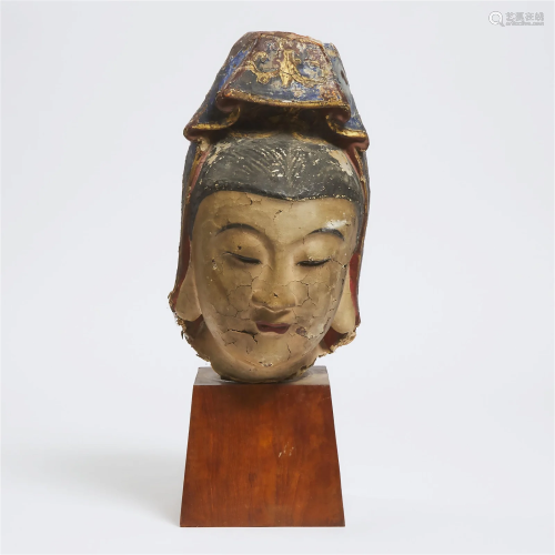A Large Polychrome Painted Stucco Head of Guanyin (Avalokit