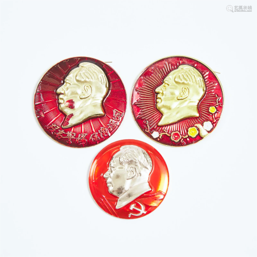 Two Large and Rare Chairman Mao Badges, Together With a Sma