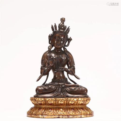 A CHINESE WOODEN FIGURE OF BUDDHA STATUE