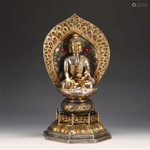 A CHINESE GILT SILVER FIGURE OF BUDDHA STATUE