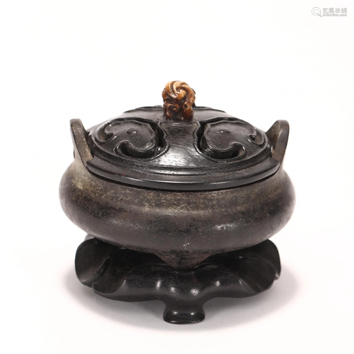 A CHINESE BRONZE LIDDED CENSER