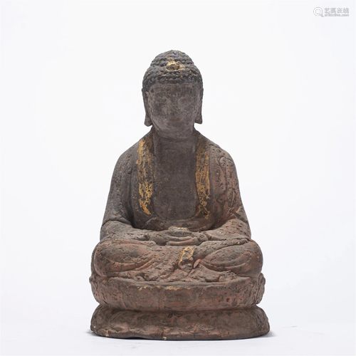 A CHINESE MUD FIGURE OF BUDDHA STATUE