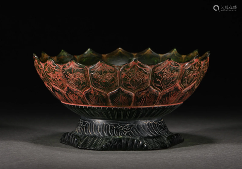 A CHINESE PEKING GLASS LOTUS FLOWERS BOWL