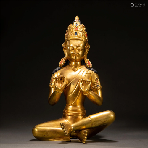 A CHINESE GILT BRONZE FIGURE OF BUDDHA STATUE