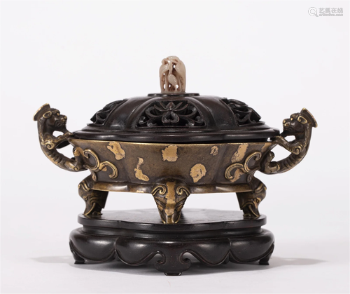 A CHINESE BRONZE TRIPOD LIDDED CENSER