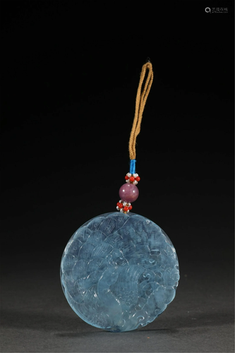 A CHINESE AQUAMARINE PEACOCK PENDANT