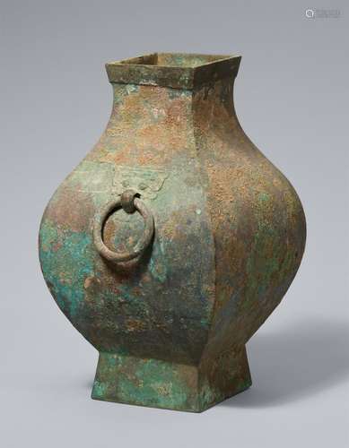 A bronze vessel of fanghu type. Han dynasty