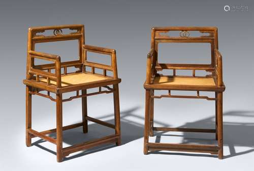 Two jichimu low-back chairs (meiguiyi)