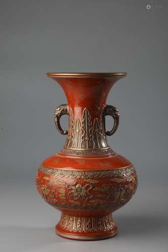 AN IRON-RED GOLD DECORATED VASE