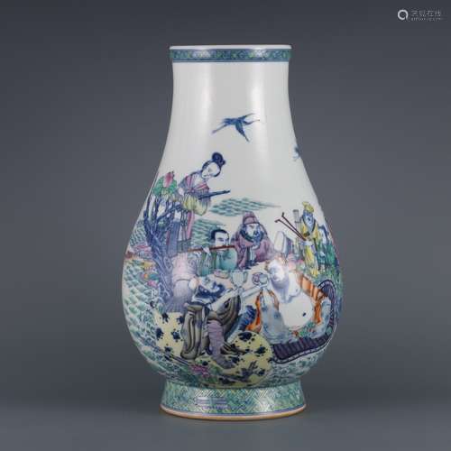 A DOUCAI ‘EIGHT IMMORTALS'  POT SHAPED VASE