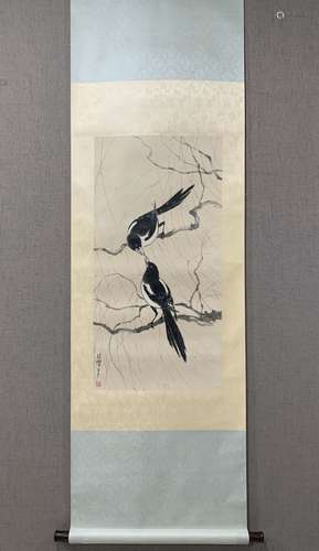 A SCROLL OF CHINESE MAGPIE PAINTING, XV BEIHONG