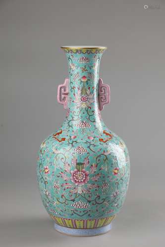 A TURQUOISE BASED FAMILLE ROSE VASE