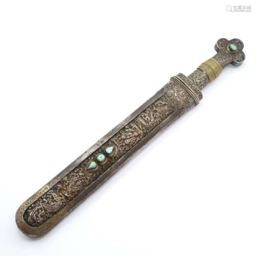中国　宝石象嵌銀刀剣