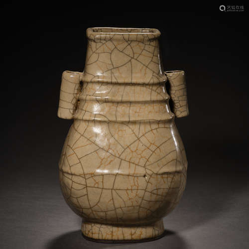 Song Dynasty of China,Ge Kiln Binaural Bottle