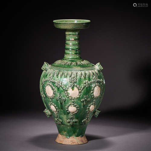 Liao Dynasty of China,Green Coloured Long-necked Bottle