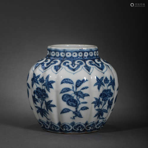 Ming Dynasty of China,Blue and White Flower Jar