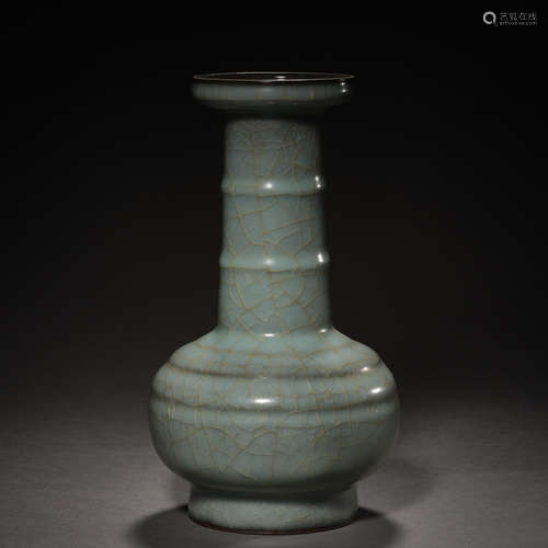 Song Dynasty of China,Official Kiln Long-Necked Bottle