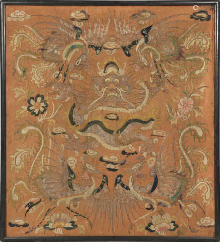 十九世纪 刺绣龙凤纹绣片镜框