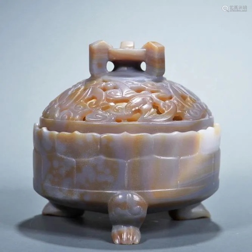 CHINESE AGATE LOTUS LIDDED INCENSE CAGE