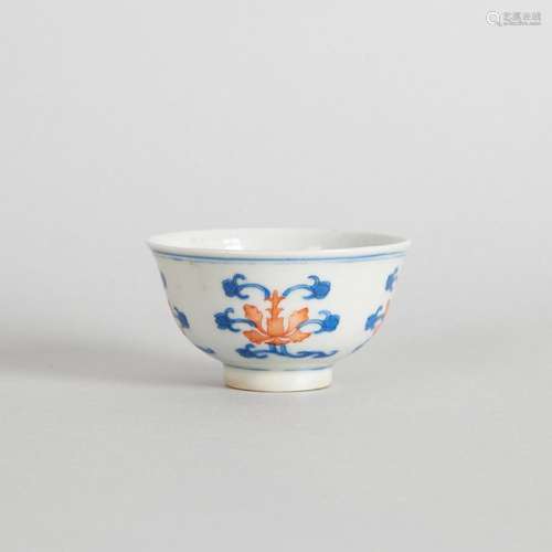 A Chinese Late Qing Dynasty Blue and White Iron-red 'Lot...