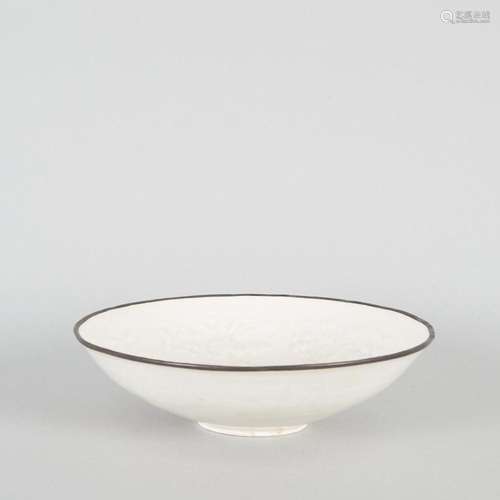 A Chinese White-Glazed Moulded 'Floral' Bowl