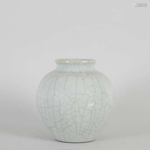 A Chinese Guan-Type Crackle-Glazed Jar (Da Qing Qianlong Nia...