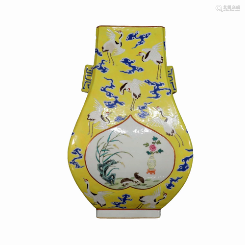 A Famille-Rose Yellow-Ground Vase