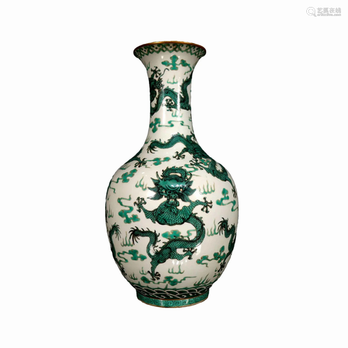 A Blue And White Doucai Green 'Dragon' Vase