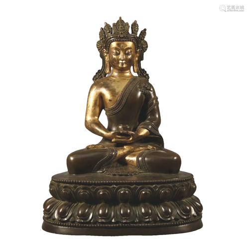 A Gilt-Bronze Figure of Amitayus Buddha