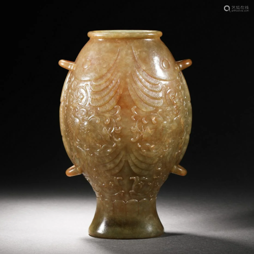 Han Dynasty Hetian jade fish-shaped ornamental bottle