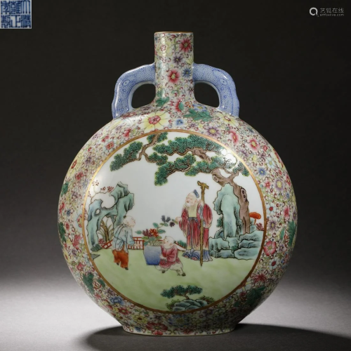 Qing Dynasty pastel figure holding the moon bottle