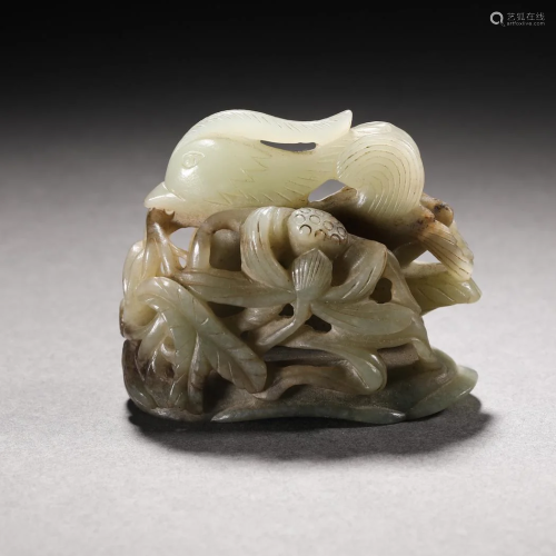 Liao Dynasty Hetian jade bird head stove top
