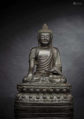 A BRONZE FIGURE OF BUDDHA SHAKYAMUNI
