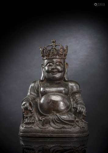 A CAST BRONZE FIGURE OF THE CROWNED BUDAI