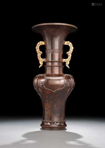 A RARE AND FINELY CAST YENYEN BRONZE VASE WITH GILT-BRONZE H...