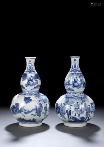 A RARE PAIR OF BLUE AND WHITE 'FIGURAL' DOUBLE-GOU...