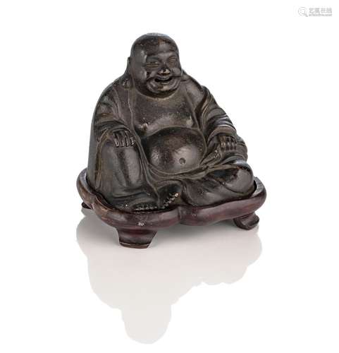 A BRONZE FIGURE OF LAUGHING BUDAI