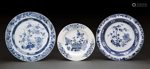 THREE BLUE AND WHITE PORCELAIN PLATES