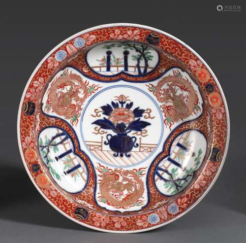 A DEEP IMARI BOWL AND A IMARI OCTAGONAL PLATE