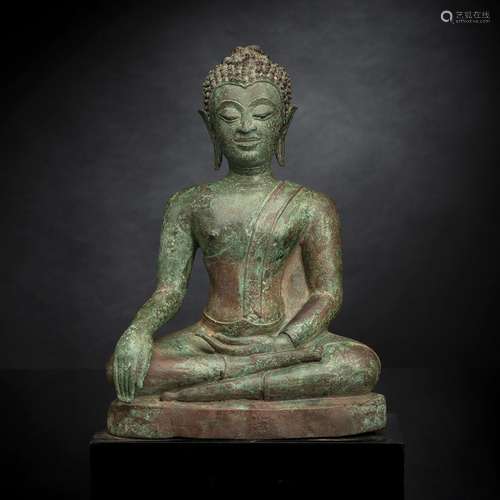 A BRONZE FIGURE OF BUDDHA SHAKYAMUNI