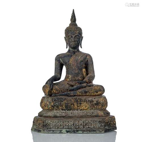 A BRONZE FIGURE OF BUDDHA SHAKYAMUNI