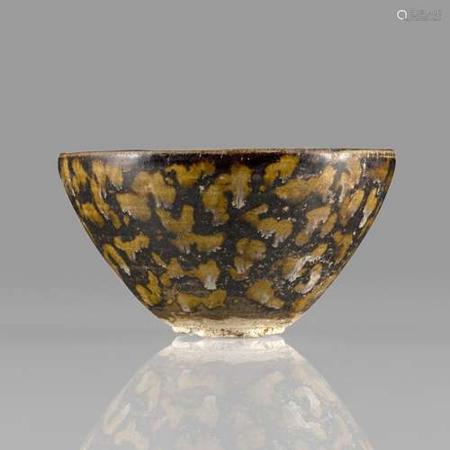 A SPLASHED CIZHOU BOWL