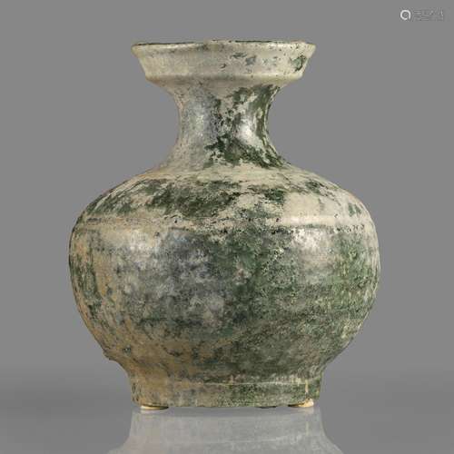 A GREEN-GLAZED POTTERY HU SHAPED VASE