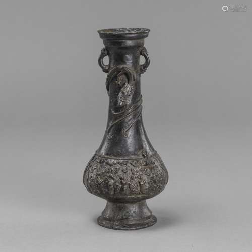 A HANDLED FIGURES AND CHILONG RELIEF BRONZE VASE